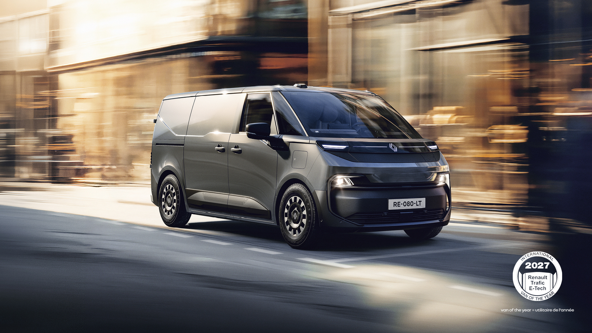 Renault Trafic Van E-Tech electric official exterior image